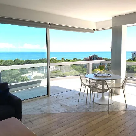Penthouse Bellavista Apartment